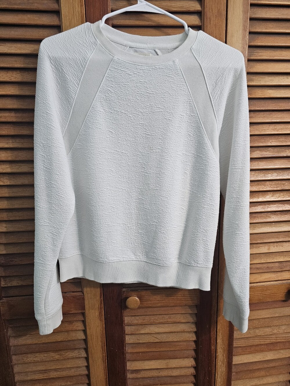 Thread & Supply White Seersucker Long Sleeve Top XS Like New